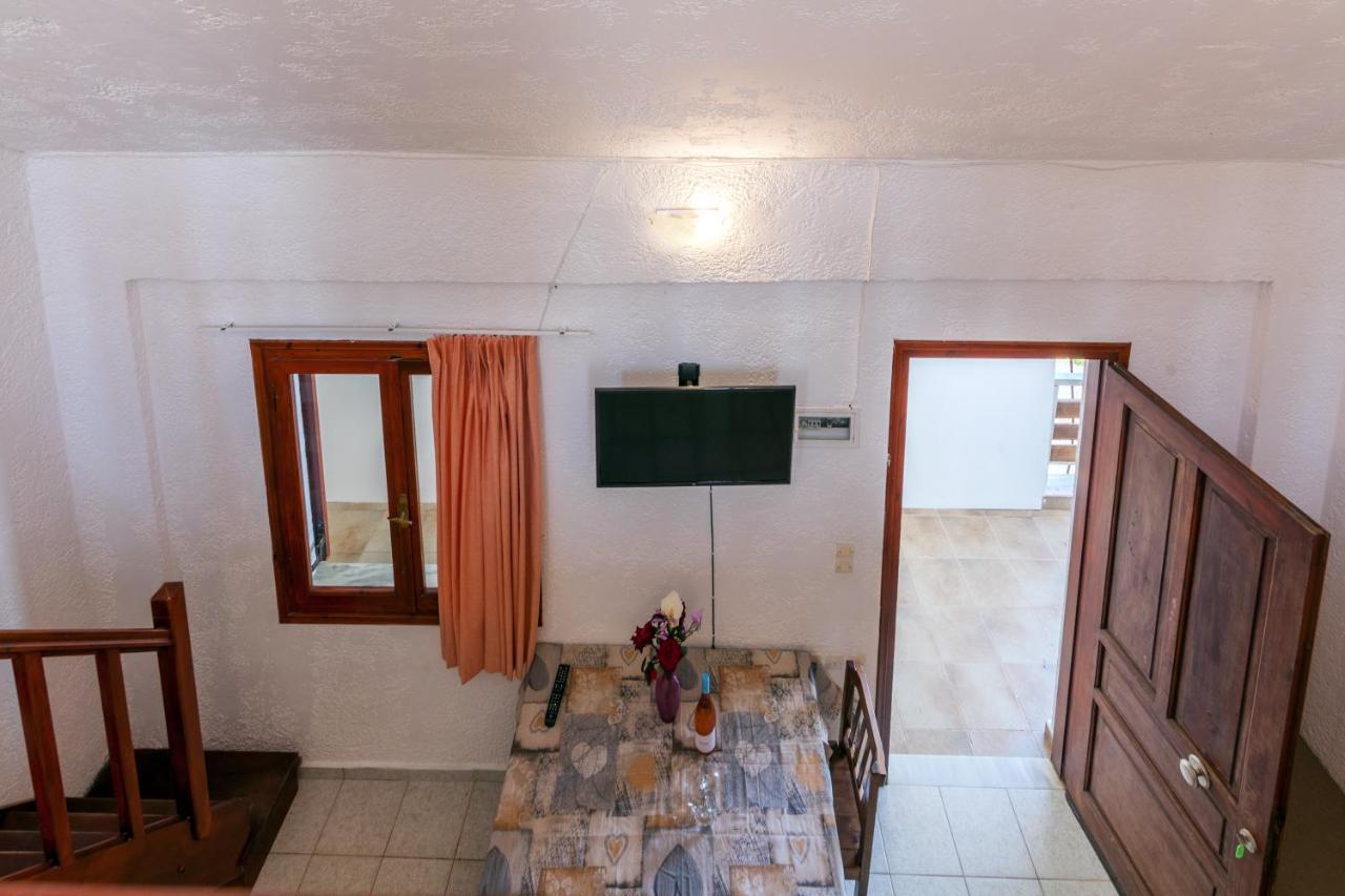 ליגאריה Anatoli Lygaria Apartments On The Beach מראה חיצוני תמונה