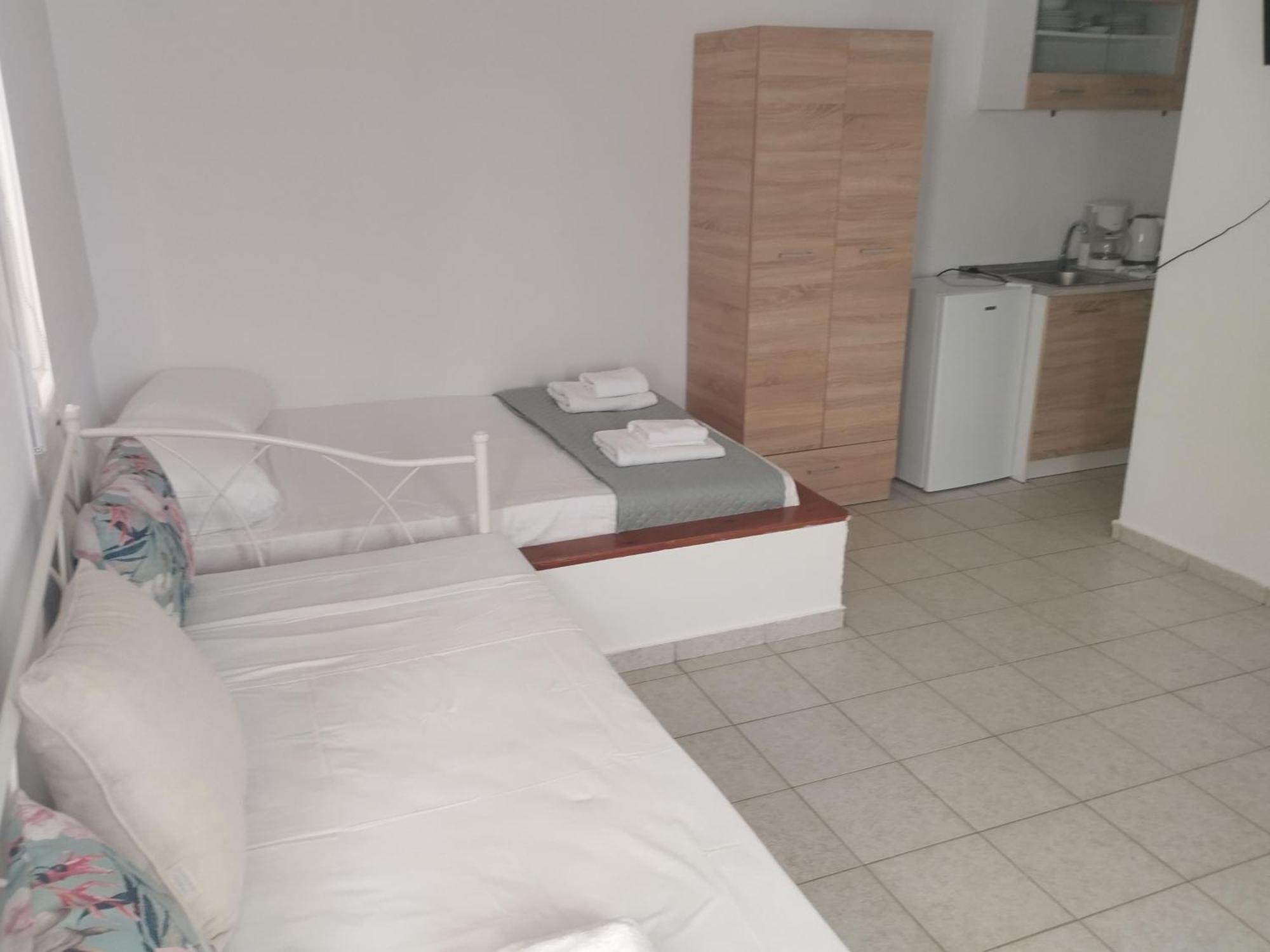 ליגאריה Anatoli Lygaria Apartments On The Beach מראה חיצוני תמונה