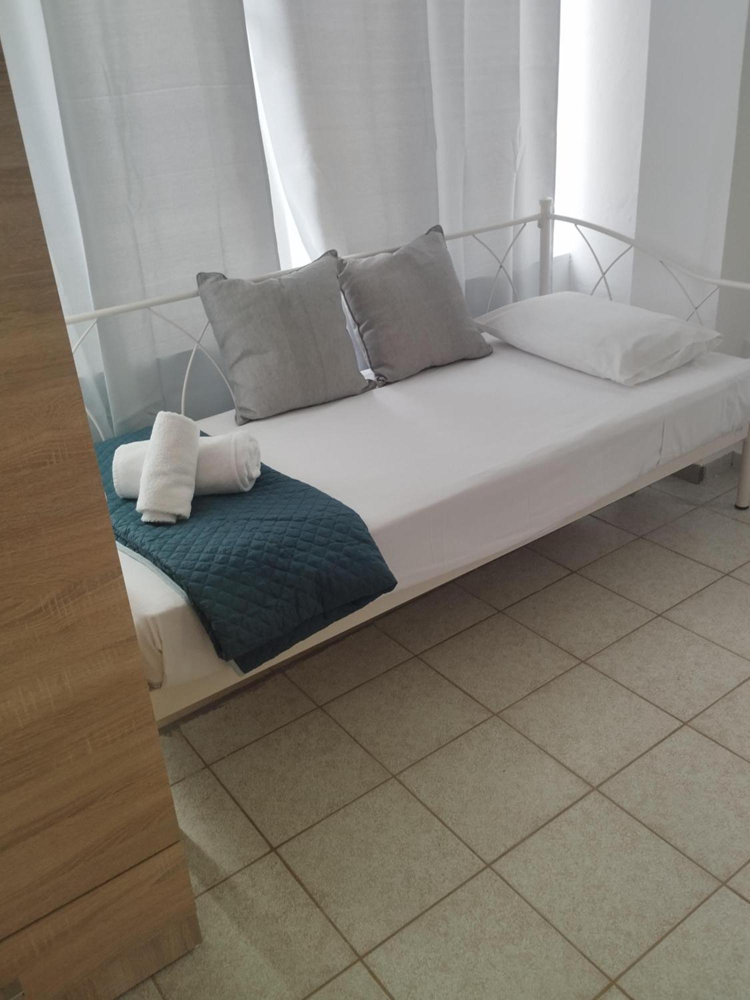 ליגאריה Anatoli Lygaria Apartments On The Beach מראה חיצוני תמונה